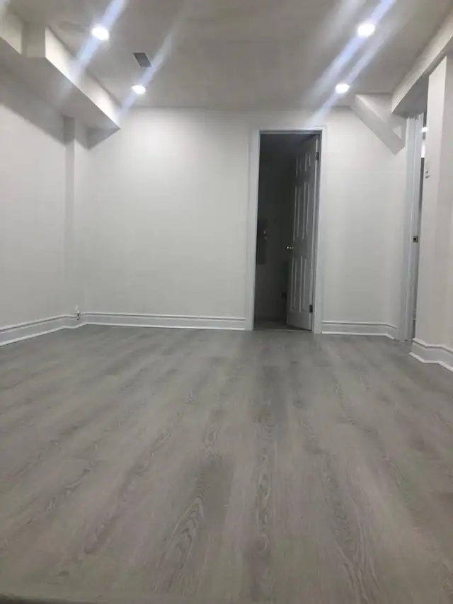 1 Bedroom Basement Apartment for Rent-Mississauga - Photo 2