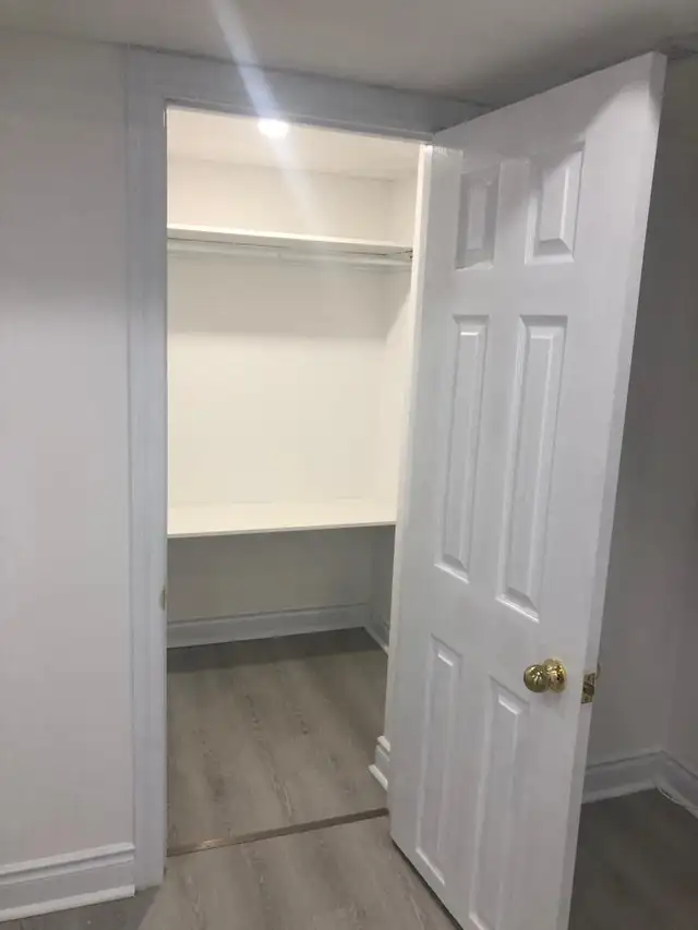 1 Bedroom Basement Apartment for Rent- Mississauga - Photo 5
