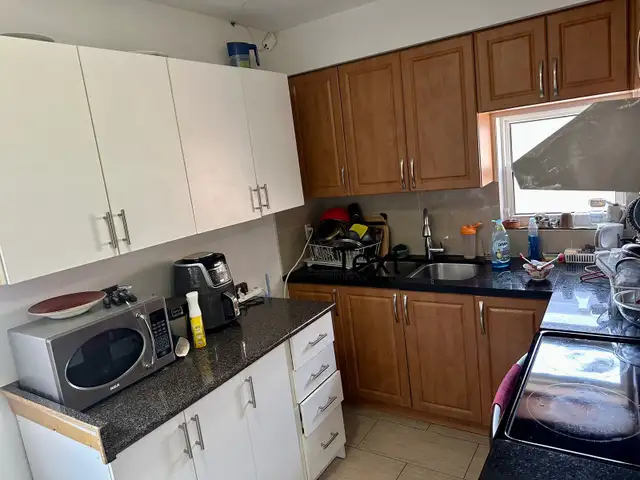 short term room for rent - Photo 5