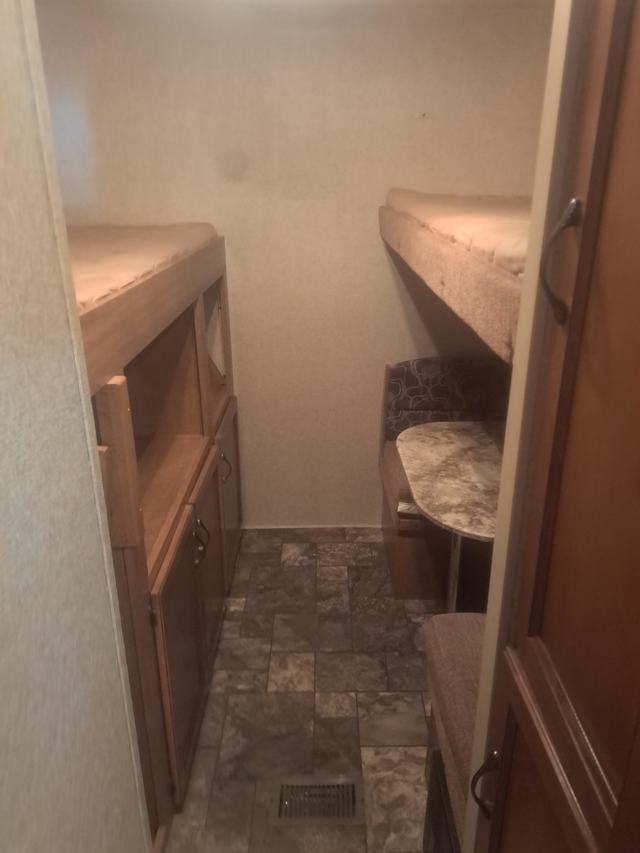 2014 Catalina 303 - Photo 6