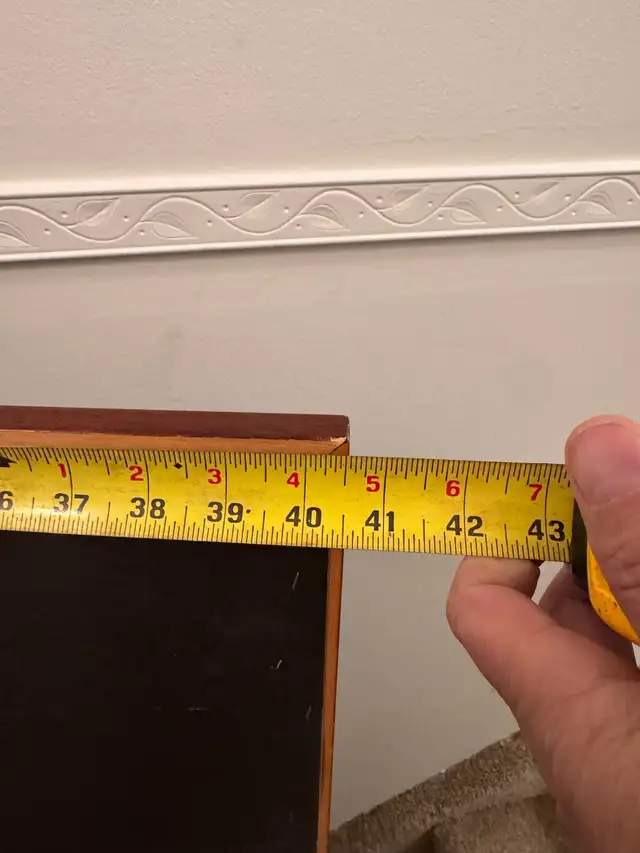 Real Wood Framed 40' x 52' Bevelled Wall Mirror - Photo 5