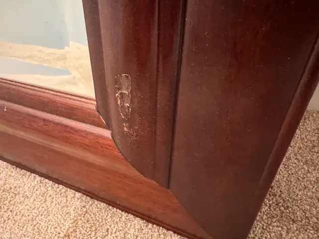 Real Wood Framed 40' x 52' Bevelled Wall Mirror - Photo 7