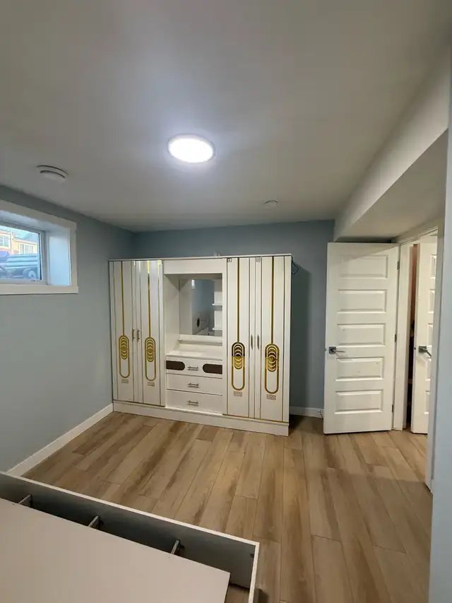2 bedroom 1 bath - Photo 4