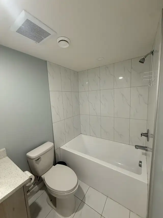 2 bedroom 1 bath - Photo 9