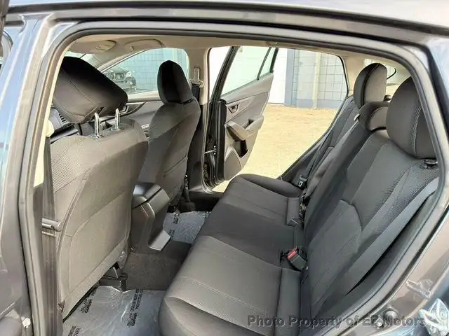 2018 Subaru Impreza 5 SPEED! 69963 KMS! CLEAN CARFAX/CERTIFIED! - Photo 14