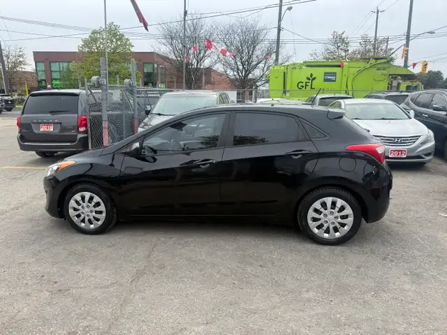 2016 Hyundai Elantra GT  3 YEAR WARRANTY INCLUDED - Photo 3