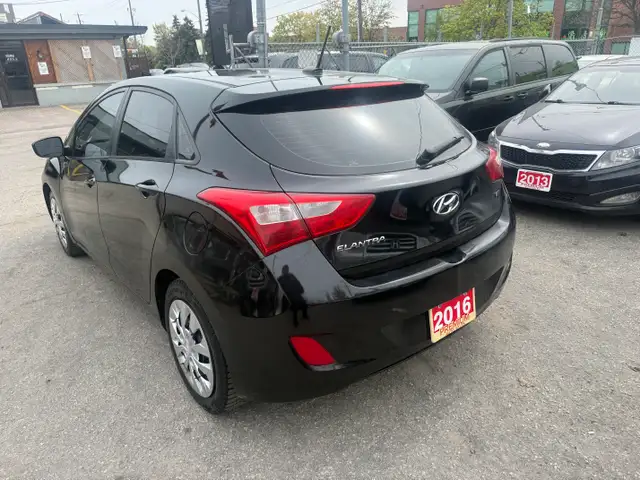2016 Hyundai Elantra GT  3 YEAR WARRANTY INCLUDED - Photo 4