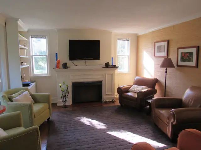 Rooms for rent in Retreat Style Home - Photo 9