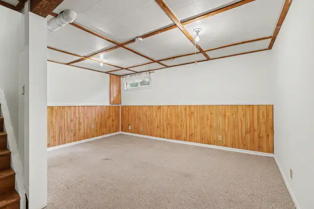 3 bedroom end-unit w/easy access to Hwy 174 - Photo 8