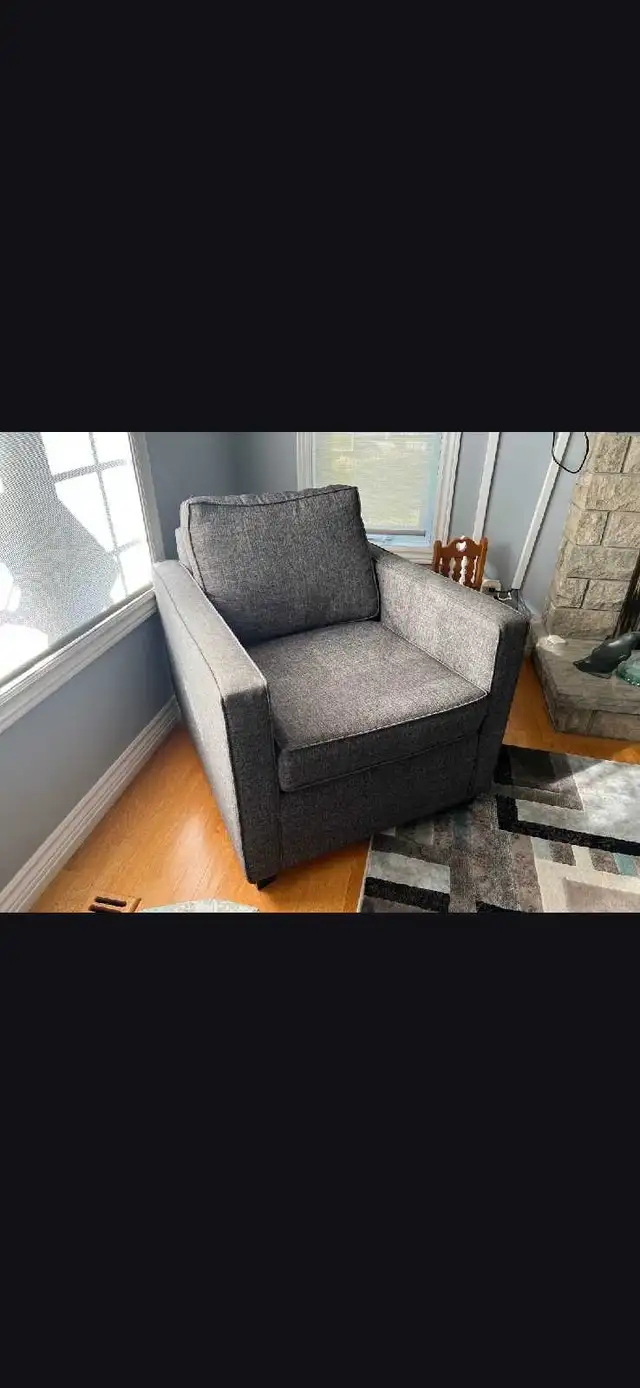 sofa and chair - Photo 3