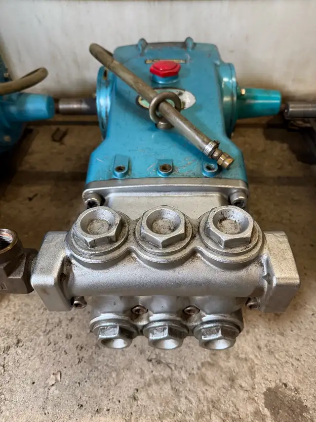Cat pump 3535 - Photo 4