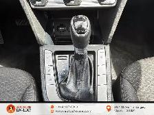 2020 Hyundai Elantra Preferred w/Sun & Safety Package BACKUP CAM - Photo 19