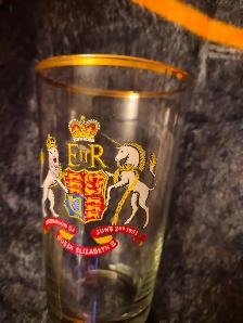 Monarchyt collection of old various collectors items including m - Photo 5