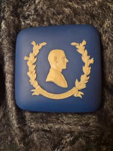 Monarchyt collection of old various collectors items including m - Photo 6