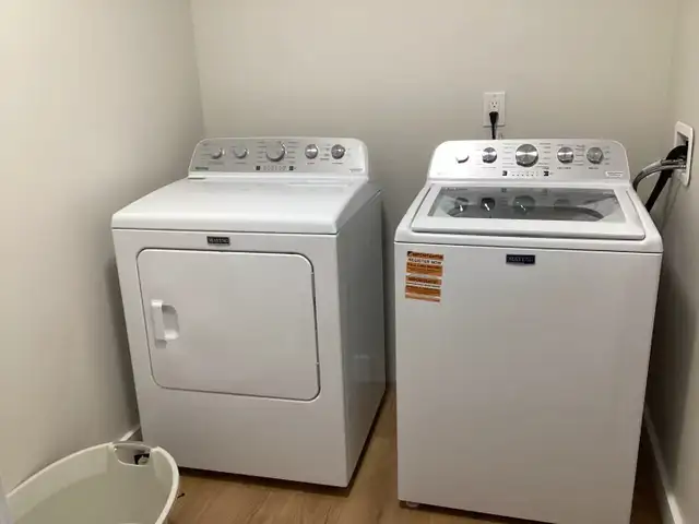 Shared Room Available for Rent - Photo 10