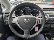 2007 Honda Fit 5 Spd Manual • Low Kms - Photo 12
