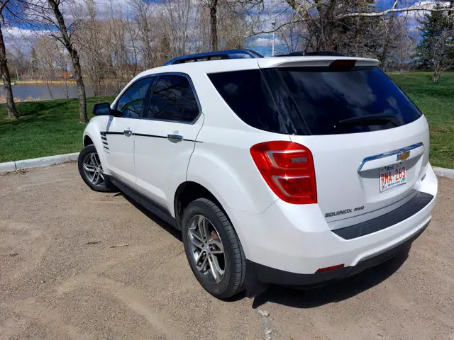 2017 Chevrolet Equinox Premier FOR SALE - Photo 2