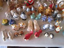 SALT  AND  PEPPER  SHAKERS  SETS - Photo 2