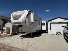 2013 RV Laredo