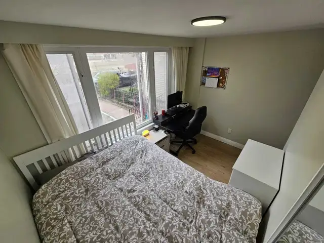 2BR 1Bath fairly new apartment near Christie Station - Photo 6