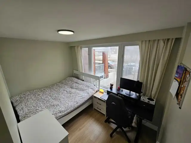 2BR 1Bath fairly new apartment near Christie Station - Photo 7