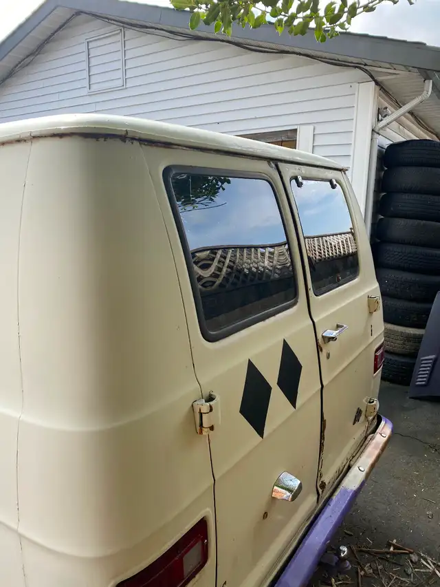1973 Dodge Tradesman 100 project Van - Photo 2