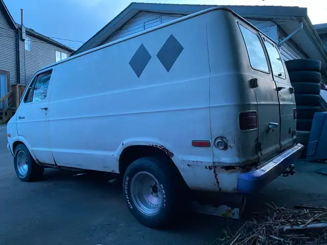 1973 Dodge Tradesman 100 project Van - Photo 8