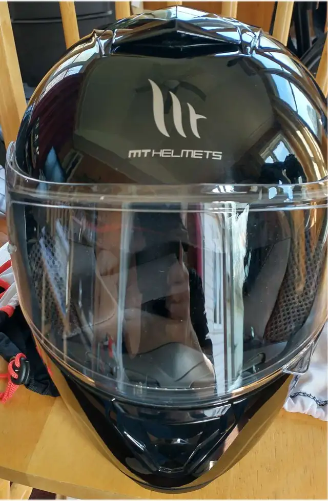 MOTORCYCLE HELMET & JACKET