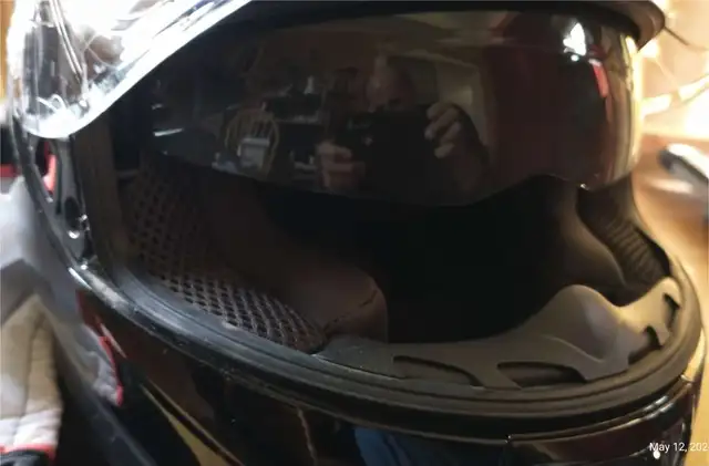 MOTORCYCLE HELMET & JACKET - Photo 4