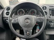 2015 Volkswagen Tiguan| Clean Carfax | All Wheel Drive | Low KMs - Photo 12