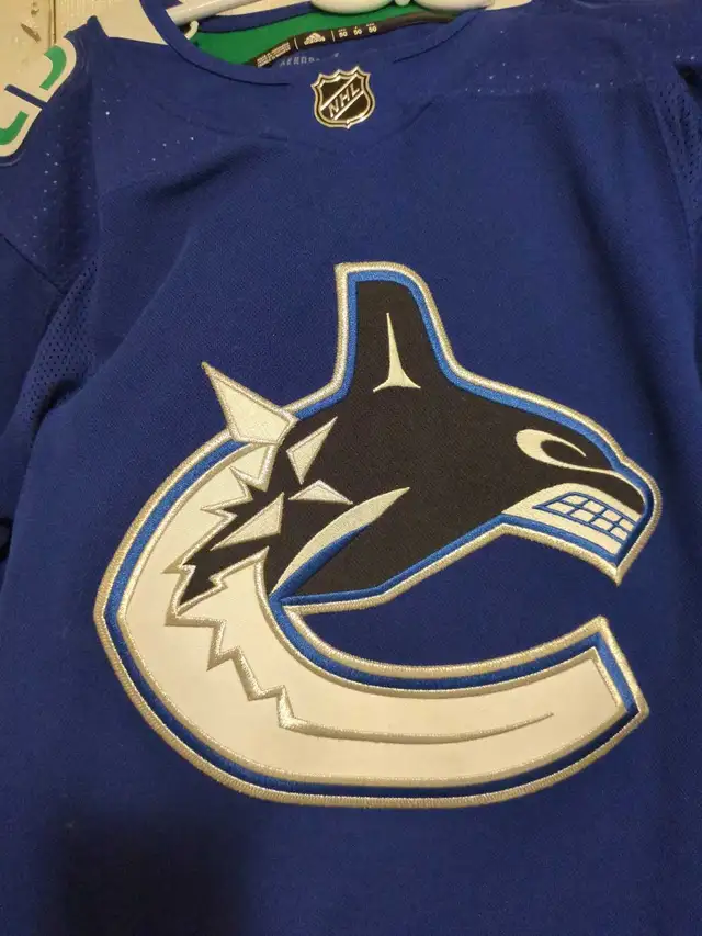 Vancouver Canucks Jersey