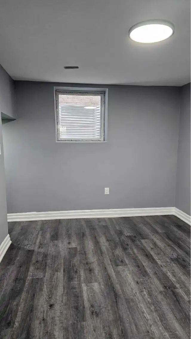 basement for rent - Photo 9