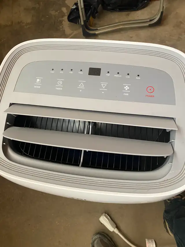 TCL Portable Air Conditioner - Photo 3