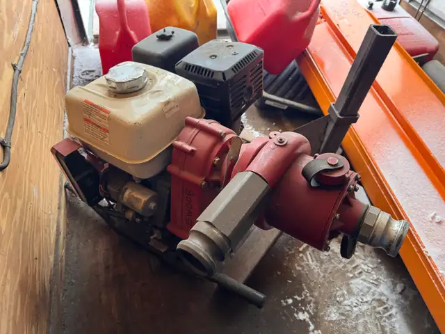 Waterax High Pressure Portable Fire Fighting Pump Honda Engine