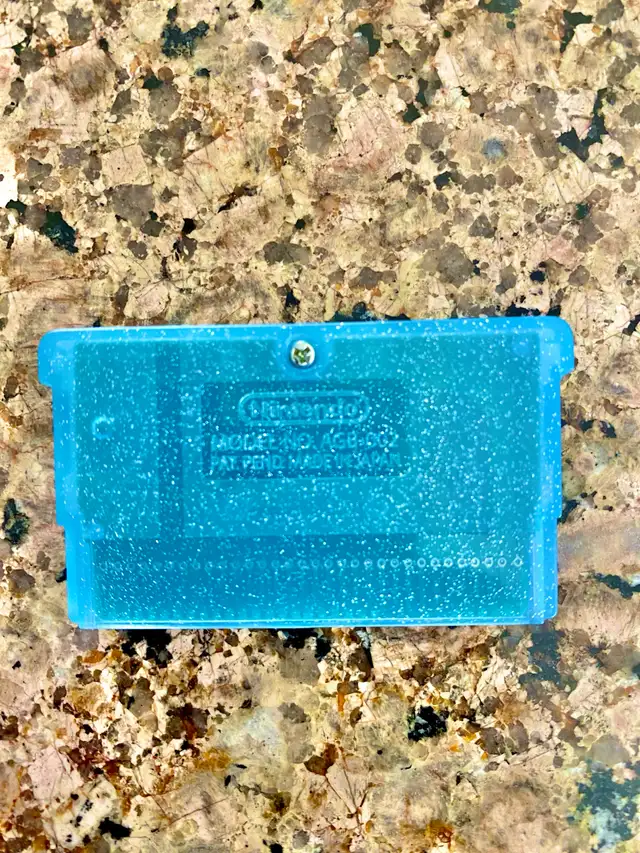 Pokémon Liquid Crystal (Crystal Remake) - Photo 2