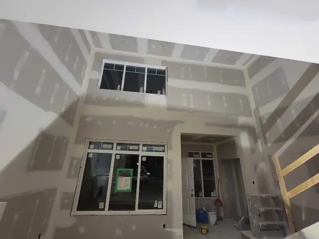 Drywall Finisher - Photo 2