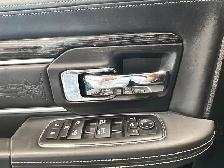 2014 Ram Ram 1500 Crew Cab 4x4 Longhorn (140.5 WB - 5.7 Box) Lon - Photo 10
