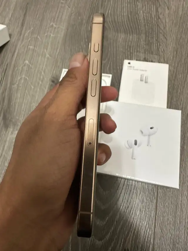 iPhone 16 Pro 128gb Airpods Pkg/Delivery - Photo 4