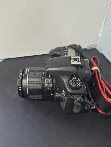 Canon  EOS 60D 18MP DSLR w/18-55 Lens - No Charger - Photo 3