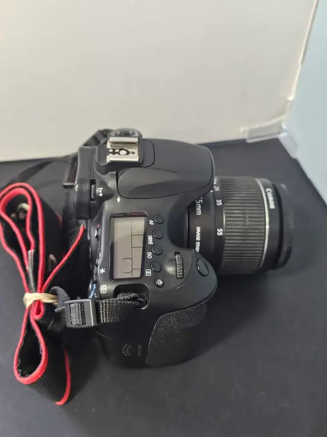 Canon  EOS 60D 18MP DSLR w/18-55 Lens - No Charger - Photo 4