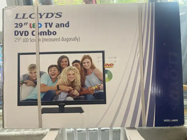 Lloyd 29 inch LED 1080p TV/DVD Combo With Remote