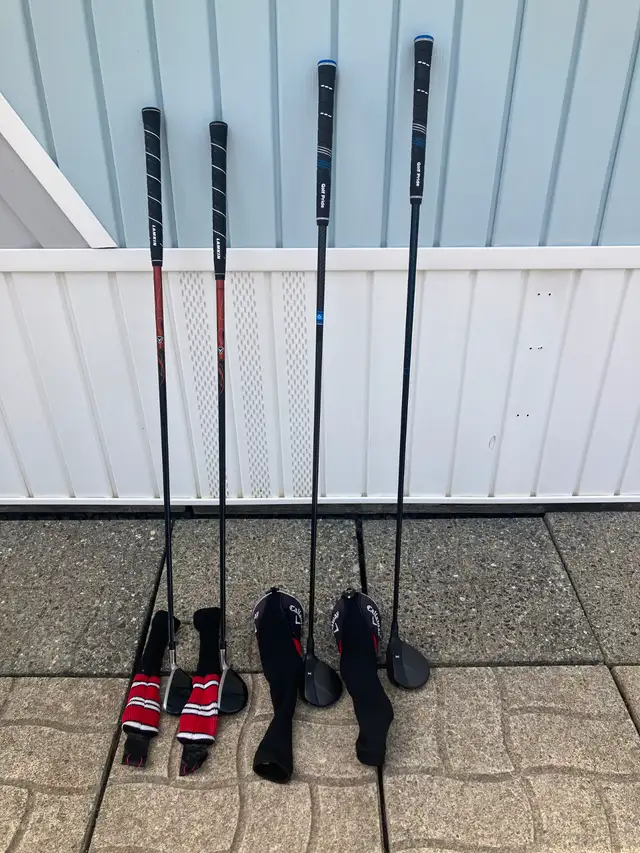Bâtons de golf Callaway hybrides et bois PGX