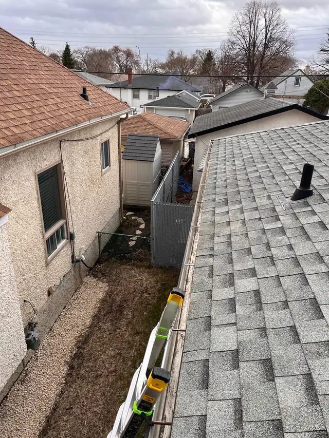 Affordable Gutter cleaning & FREE Roof inspection - Photo 5