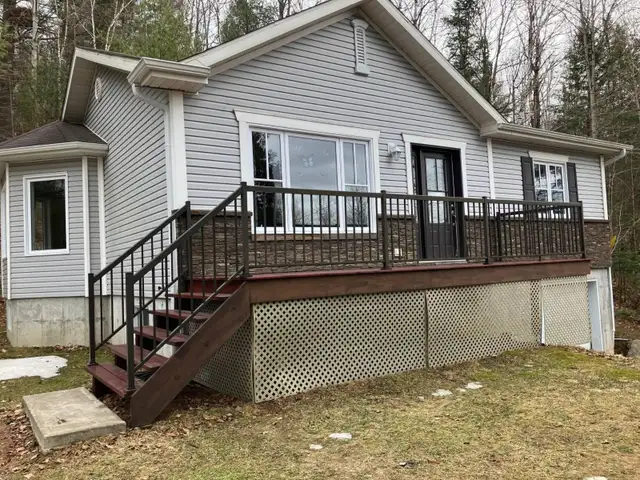 Maison de plain pied / 6122, Route de Fossambault, Qc.