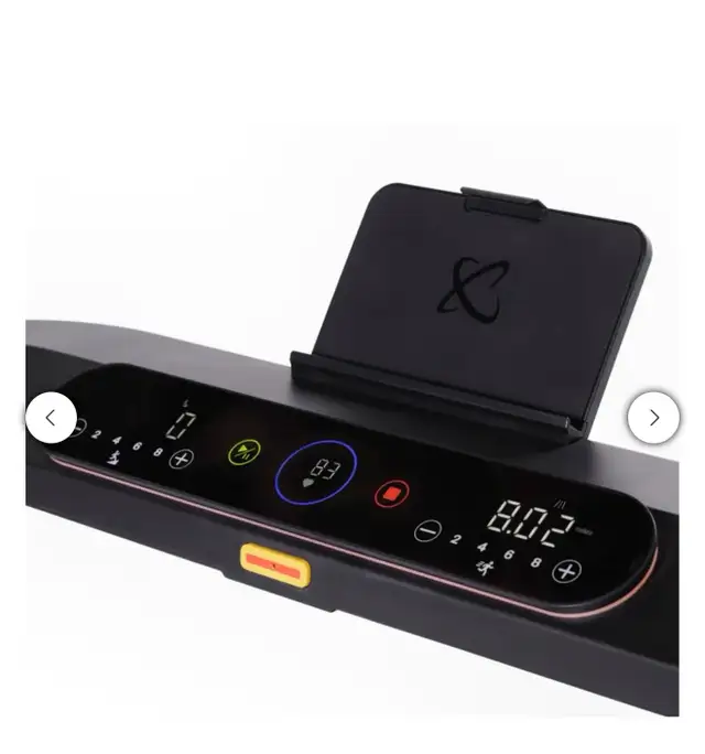 Centr Runr Folding Treadmill - Photo 3