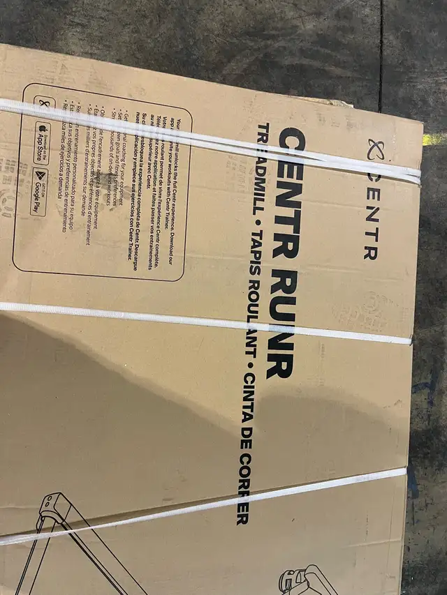 Centr Runr Folding Treadmill - Photo 4