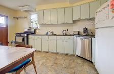 3 Beds 2 Baths House in Little Italy! - Photo 6