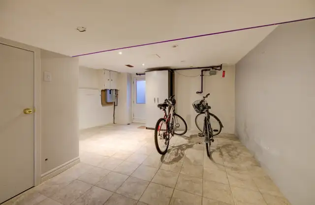 3 Beds 2 Baths House in Little Italy! - Photo 15