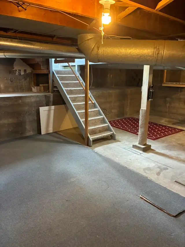 Duplex with Single Garage - Photo 7