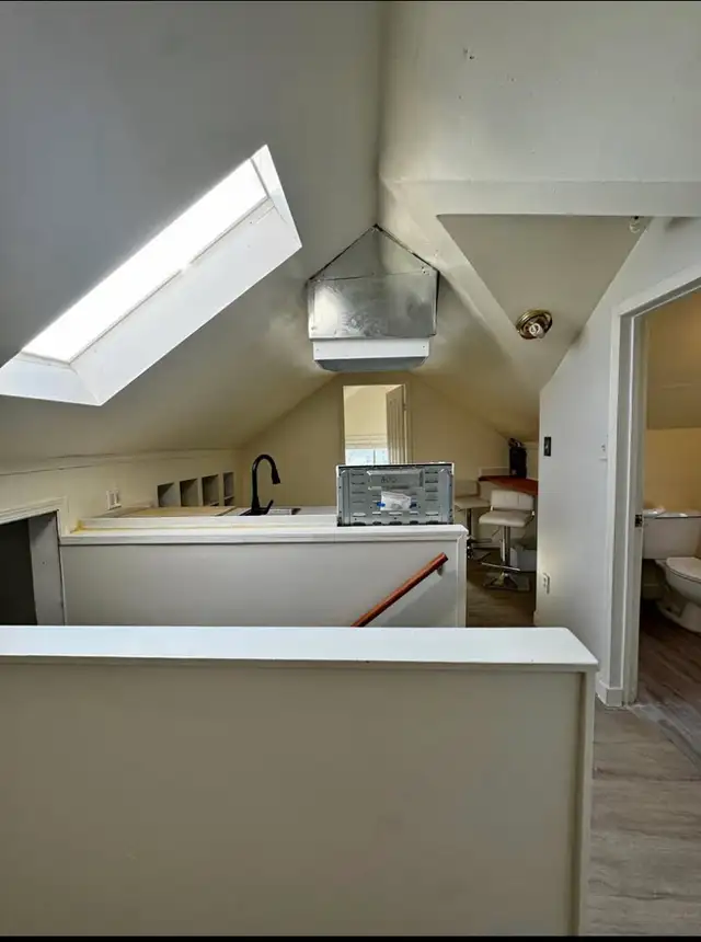 SUITE FOR RENT 2 BED/1BATH - Photo 6